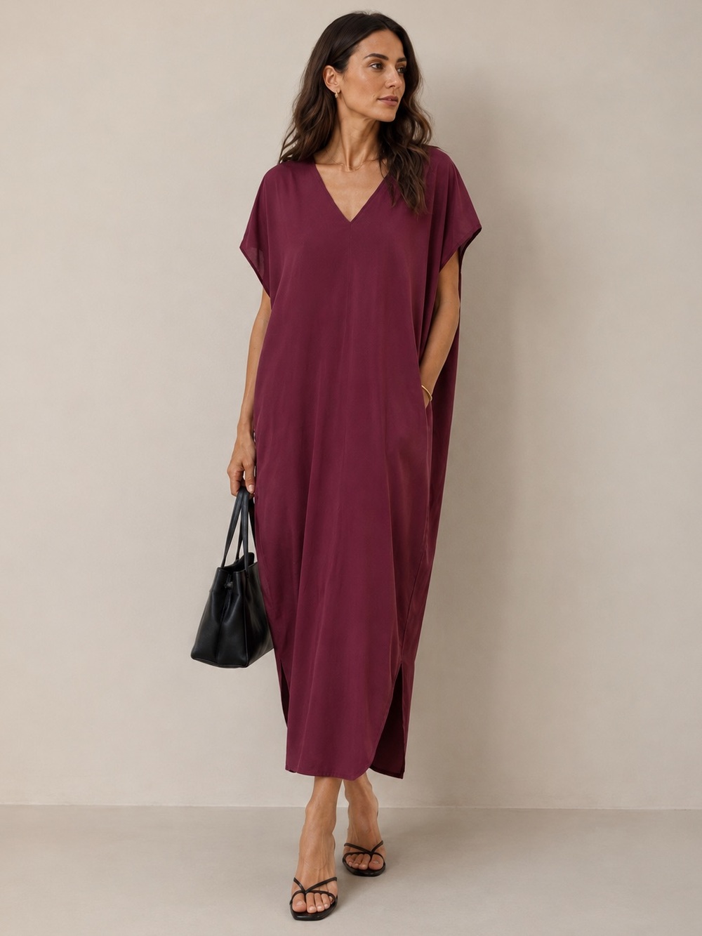 Relaxed V-Neck Maxi Dress in Burgundy
